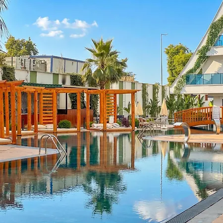 Qoople Ocean B55 - Spacious 2-bedroom Apartment